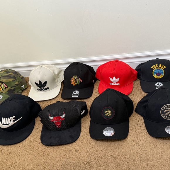 Caps - Picture 3 of 6